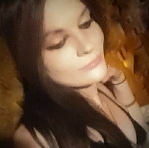 Meet your Posher, Ariel